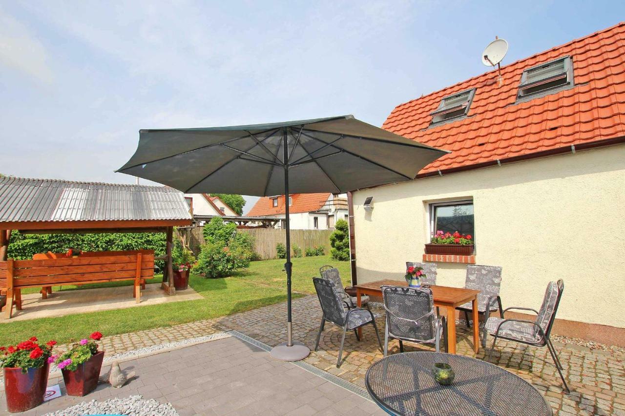 Ferienhauser Mit Pool Kummerow Schw 1010 외부 사진