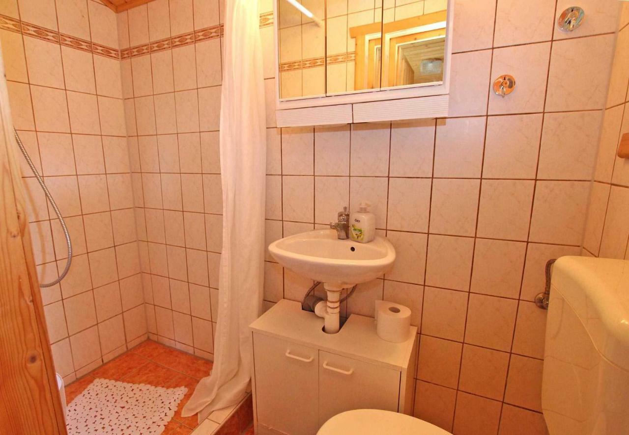 Ferienhauser Mit Pool Kummerow Schw 1010 외부 사진